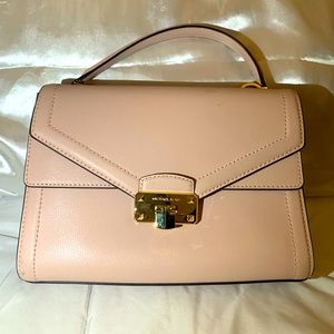 Soft Pink Michael Kors satchel handbag
